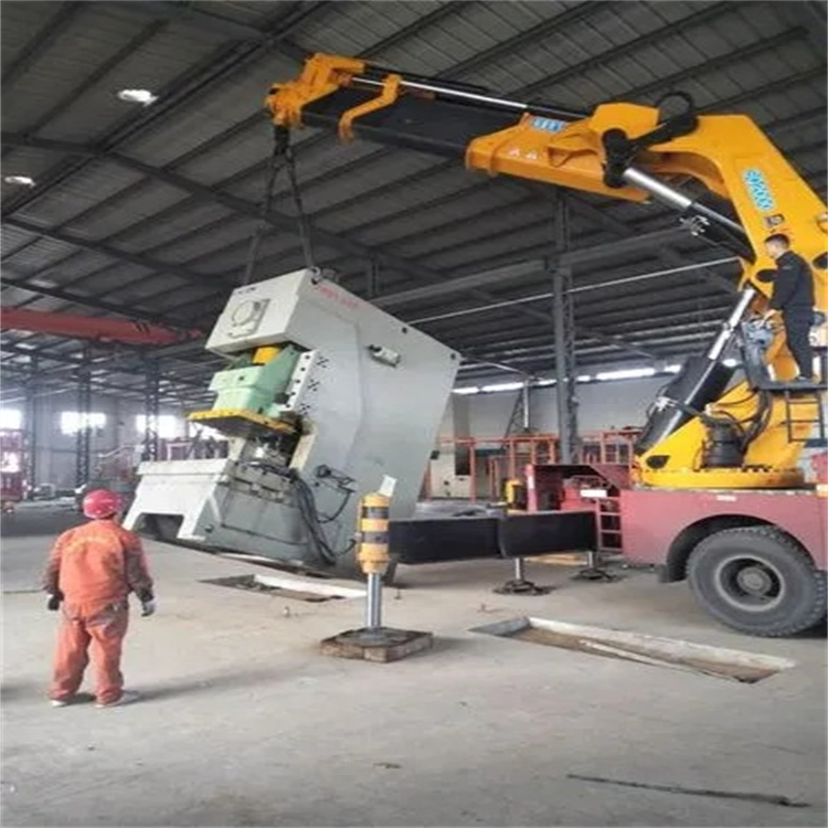 行唐县80吨折臂吊车出租附近电话